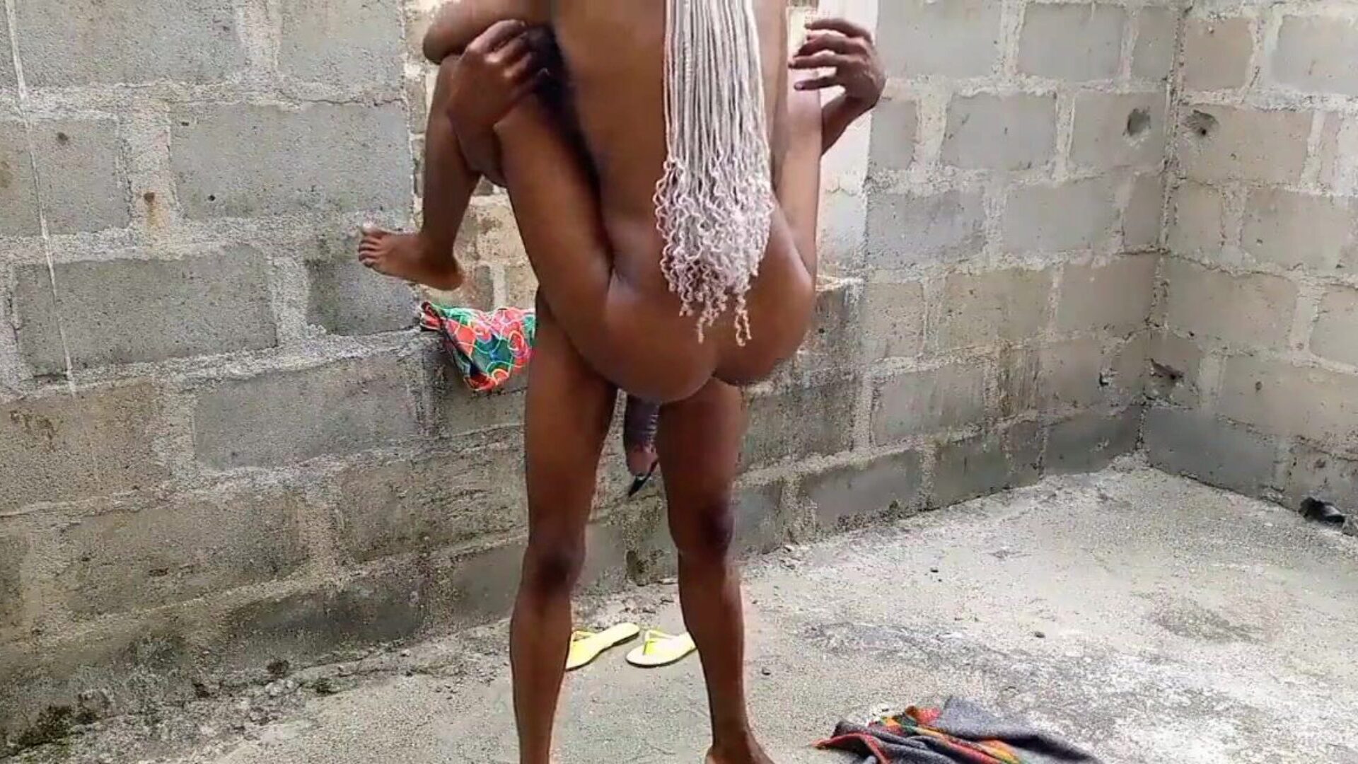 Loirinha greludinha gemendo bonito no pau - MY EBONY TEEN STEPSISTER LEFT THE HOUSE TO MEET A MONSTER BIG BLACK COCK STRANGER IN AN UNCOMPLETED BUILDING